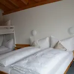 Mira Toedi *