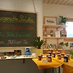 Mira Toedi